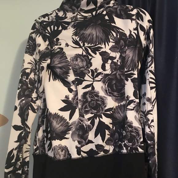 Lululemon zip up floral sweatshirt - Picture 2 of 4